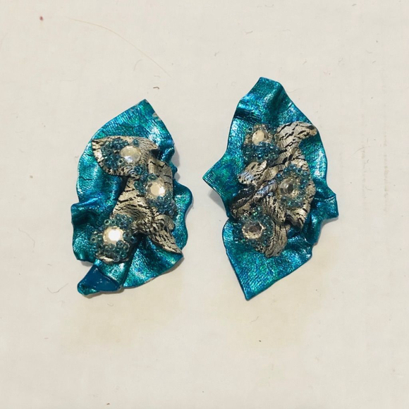 Vintage Jewelry - Vintage Aqua Blue Silver Stud Earrings Mermaid Ocean